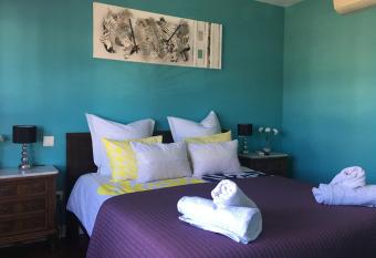 Casa Nordia allows 18 year olds to book a room