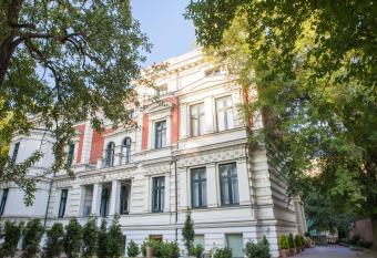 Matejki 8 has Balcony rooms