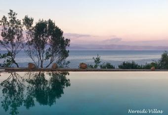 Nereidi Pool Villas has Smoking/Balcony rooms