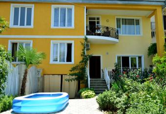 Eco-House Tbilisi has Balcony rooms