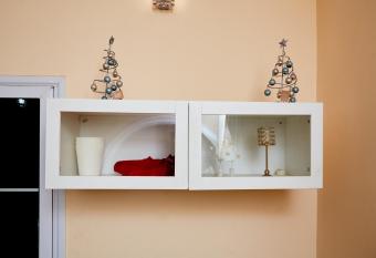 Mcari Suites has Balcony rooms