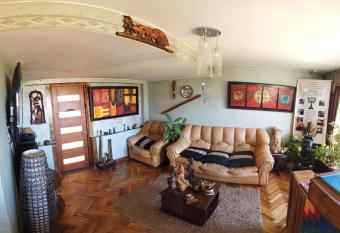 Hostal Tunquelen allows 18 year olds to book a room