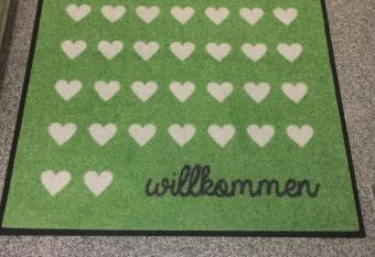 Apartment Deluxe Baden-Baden allows 18 year olds to book a room