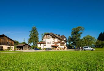 Landgasthof Kinzigstrand has Balcony rooms