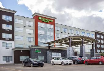 Wyndham Garden Edmonton Airport allows 18 year olds to book a room