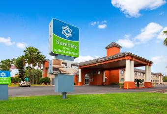 SureStay Hotel by Best Western Brownsville allows 18 year olds to book a room