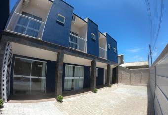 Pousada Amanhecer do Sul allows 18 year olds to book a room