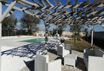 Casa Serradei has Balcony rooms