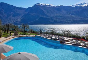 Hotel Atilius has Balcony rooms