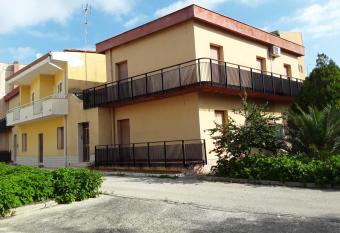 Elimo Affittacamere - Casa Vacanze di Scardino Leonardo has Balcony rooms