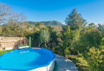 Cas Ciutada has Balcony rooms