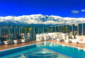 Icon Hotel allows 18 year olds to book a room