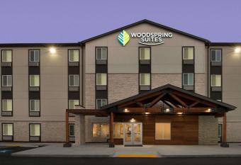 Extended Stay America Suites - Tampa - Northeast allows 18 year olds to book a room