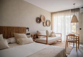 Boho Suites Formentera has Balcony rooms