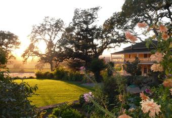 Beltane Ranch has Balcony rooms