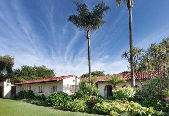 178 Club allows 18 year olds to book a room