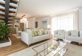 Gallo`s House has Balcony rooms