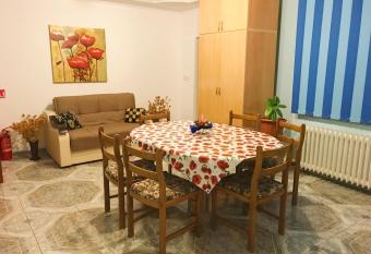 Casa Ina has Balcony rooms