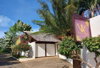 Villa Kalachuchi V.K has Balcony rooms