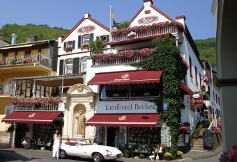 Landhotel Becker has Balcony rooms