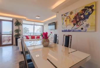 Luxury Premium has Smoking/Balcony rooms