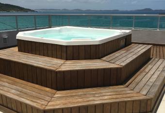 Apartamento em Arraial do Cabo has Balcony rooms