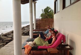 Cherai Onetree Retreat allows 18 year olds to book a room