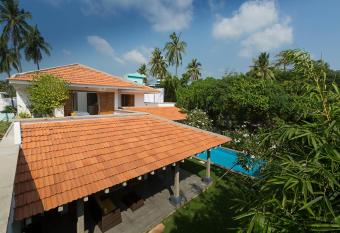 Kadal The Beach House has Balcony rooms