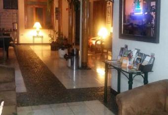 Hostal Chordeleg has Balcony rooms