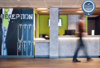 ibis budget Goussainville Charles de Gaulle allows 18 year olds to book a room