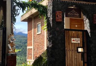 Umah De Madya & Rooftop De Madya has Balcony rooms