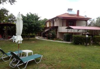 Olympus Aegean House has Balcony rooms