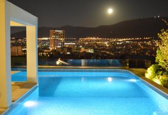 Athens Lycabettus Hill Penthouse, Private Roof Garden & Pool has rooms with a private hot tub