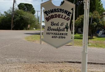 Tombstone Bordello Bed & Breakfast has Balcony rooms
