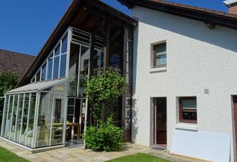 Wohlf  hlhaus Immenstaad has Balcony rooms