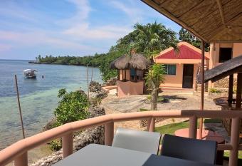 Sunset Vista Sea Front Guest House allows 18 year olds to book a room