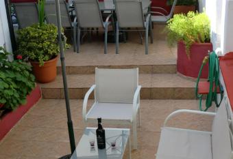 Mira Porto House has Balcony rooms