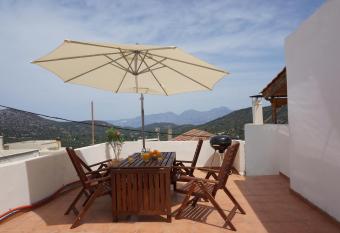 Ferienhaus Oleander has Balcony rooms
