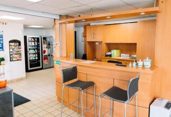 Welcomotel Limoges allows 18 year olds to book a room