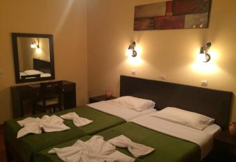 Green Hotel has Balcony rooms