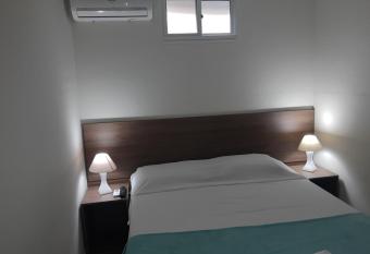 Vista Oceanica Pousada allows 18 year olds to book a room