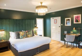 The Eton Mess Boutique Hotel allows 18 year olds to book a room