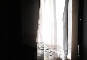 Gabriellas Garden allows 18 year olds to book a room