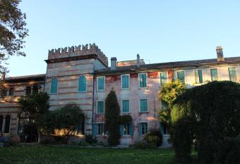 Ai Tigli has Balcony rooms