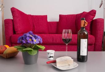 Im Gr  nen am Stadtrand has Balcony rooms