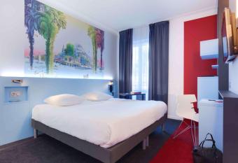 ibis Styles Nantes Centre Gare allows 18 year olds to book a room