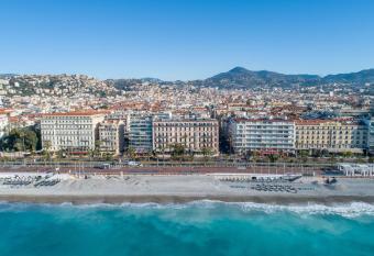 Westminster Hotel & Spa Nice allows 18 year olds to book a room