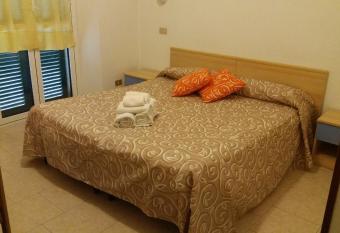 Albergo Ristorante Lavedo has Balcony rooms