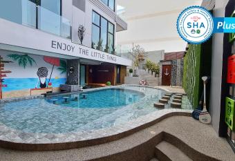 OneLoft Hotel - SHA Plus has Balcony rooms