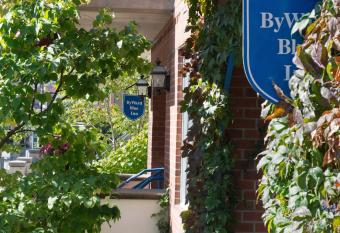 ByWard Blue Inn has Balcony rooms